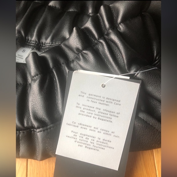 Bagatelle High Rise Faux Leather Shorts with Pockets in Black Size Small NWT - Picture 7 of 12